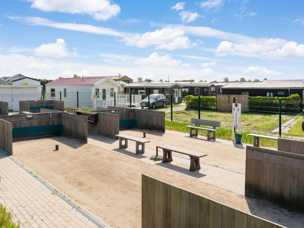 Le Boucanier - Omheinde Stacaravan Aan Zee Middelkerke Bagian luar foto